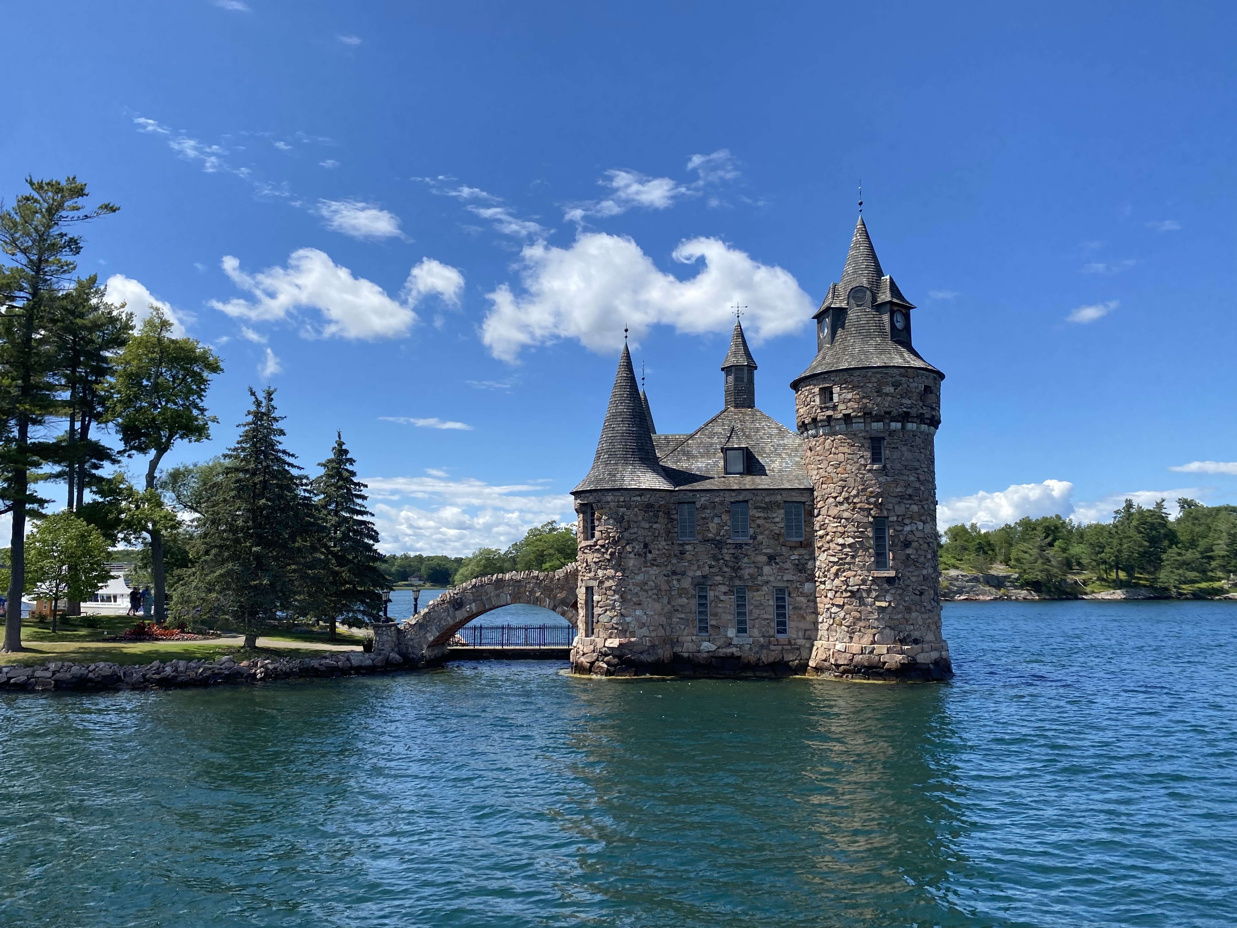 📍 Detailed One-Day Itinerary from Toronto to Kingston & the Thousand Islands&nbsp;🇨🇦✨